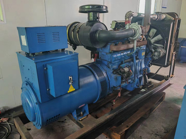 南海100kW柴油发电机组使用多级机油有哪些优缺点？